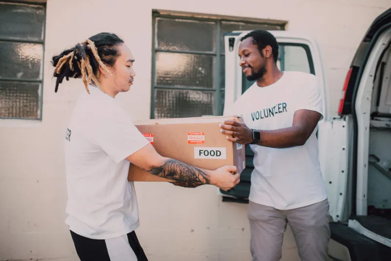 Neighbor by Neighbor: How Mutual Aid Networks Are Quietly Reweaving America's Frayed Social Fabric